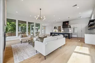 2202 Hewitt Dr, Houston, TX 77018 - Photo 15