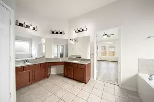 4719 Coldstream Ct, Sugar Land, TX 77479 - Photo 17