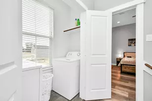 407 Stonework Oaks Ln, Houston, TX 77076 - Photo 31