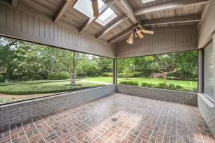 626 Rocky River Rd, Houston, TX 77056 - Photo 11