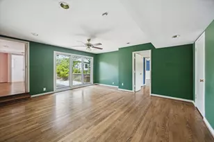 626 Rocky River Rd, Houston, TX 77056 - Photo 29