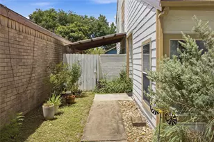 11630 Karlwood Ln, Houston, TX 77099 - Photo 35