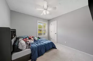2819 Heritage Colony Dr, Webster, TX 77598 - Photo 13