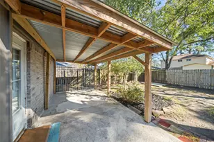 6930 Maple Fox Dr, Humble, TX 77338 - Photo 19