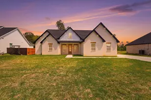 1258 Spanish Dr, Dayton, TX 77535 - Photo 3