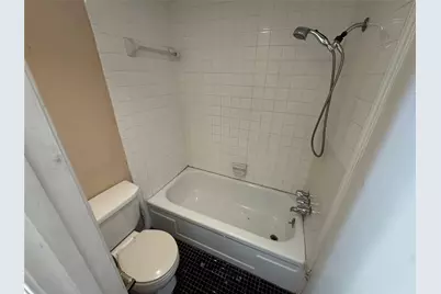 2100 Tanglewilde #344, Houston, TX 77063 - Photo 15