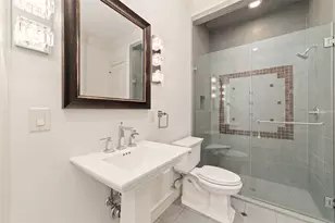 4102 Gramercy St, Houston, TX 77025 - Photo 27