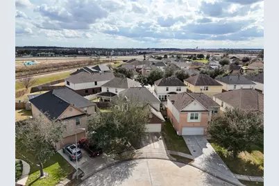 14822 Juniper Dale Court, Houston, TX 77049 - Photo 33