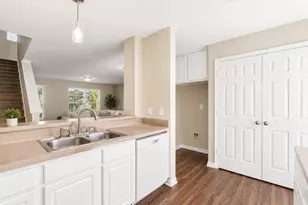155 Binnacle Ct, Willis, TX 77318 - Photo 25