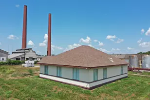 303 Vat Rd, Boling, TX 77420 - Photo 1