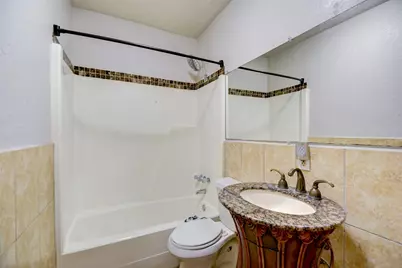 711 W 10th Street #A, Houston, TX 77008 - Photo 11