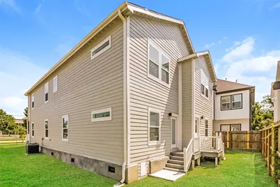 4712 Rawley Street #B, Houston, TX 77020 - Photo 17