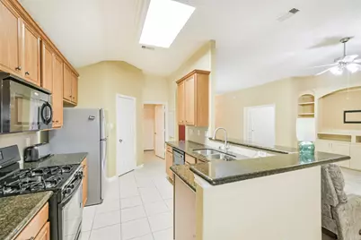 15951 W Bellefontaine Way, Tomball, TX 77377 - Photo 13