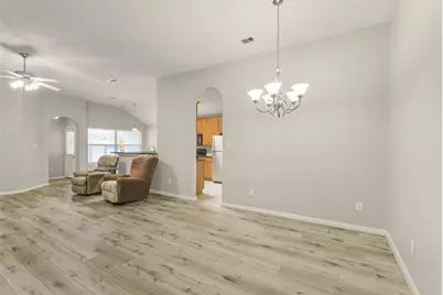 15951 W Bellefontaine Way, Tomball, TX 77377 - Photo 19