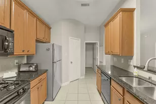 15951 W Bellefontaine Way, Tomball, TX 77377 - Photo 11