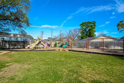 14110 Barryknoll Lane, Houston, TX 77079 - Photo 39