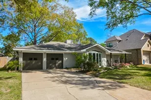 14110 Barryknoll Ln, Houston, TX 77079 - Photo 3
