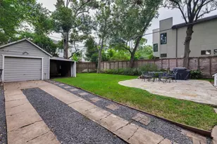 2323 Bartlett St, Houston, TX 77098 - Photo 29