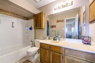 316 N Ranch House Rd, Angleton, TX 77515 - Photo 23
