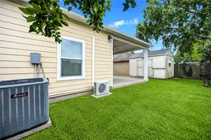 316 N Ranch House Rd, Angleton, TX 77515 - Photo 29