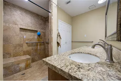 316 N Ranch House Road, Angleton, TX 77515 - Photo 17