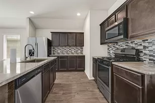 20855 Olive Leaf St, New Caney, TX 77357 - Photo 7