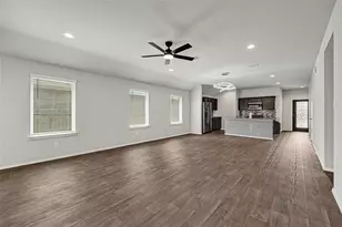 20855 Olive Leaf St, New Caney, TX 77357 - Photo 9