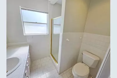 10806 Inwood Drive, Houston, TX 77042 - Photo 29