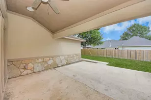 1759 Hazelwood St, Conroe, TX 77301 - Photo 33