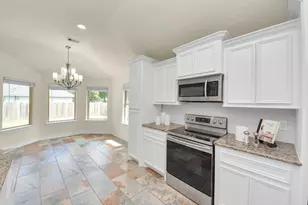 1759 Hazelwood St, Conroe, TX 77301 - Photo 15
