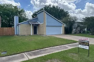 7514 Lemma Dr, Houston, TX 77041 - Photo 1
