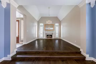 3722 Springhill Ln, Sugar Land, TX 77479 - Photo 9