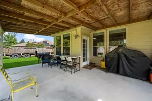 226 Persimmon Dr, Baytown, TX 77520 - Photo 27