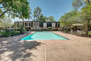 12633 Memorial Dr, Houston, TX 77024 - Photo 3