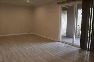 12633 Memorial Dr, Houston, TX 77024 - Photo 13