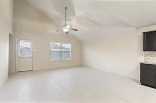 2414 Fall Aster Dr, Spring, TX 77373 - Photo 7