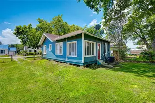 109 E 23rd St, Houston, TX 77008 - Photo 25