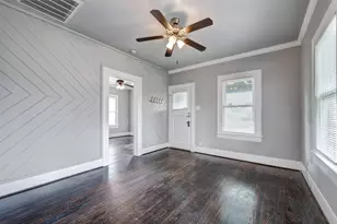 109 E 23rd St, Houston, TX 77008 - Photo 9