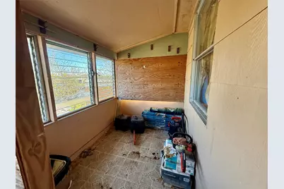 2527 Bastrop Street, Angleton, TX 77515 - Photo 21