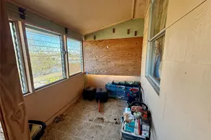 2527 Bastrop St, Angleton, TX 77515 - Photo 21