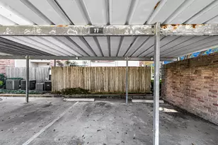 10137 Waterstone Dr, Houston, TX 77042 - Photo 21