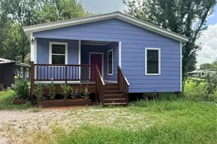 2689 County Rd 32, Angleton, TX 77515 - Photo 1