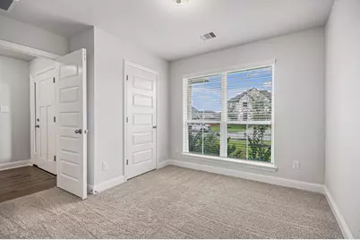 2202 Lierna Drive, Texas City, TX 77568 - Photo 3