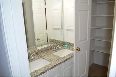 410 Annes Way, Stafford, TX 77477 - Photo 17