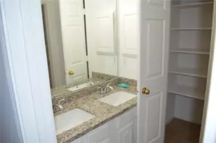 410 Annes Way, Stafford, TX 77477 - Photo 17