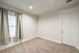 5308 S Capitol St, Houston, TX 77023 - Photo 29
