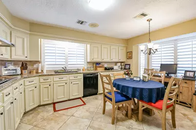 9123 Chesney Downs Drive, Houston, TX 77083 - Photo 7