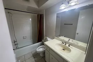 5842 Sampley Way, Houston, TX 77092 - Photo 7