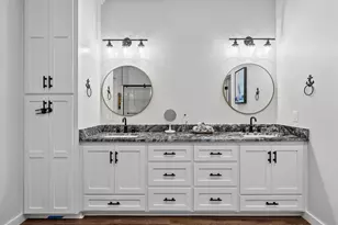 822 W 2nd St, Freeport, TX 77541 - Photo 31