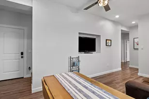 822 W 2nd St, Freeport, TX 77541 - Photo 37